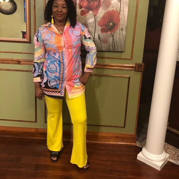 🆕 Inspired  women print shirt - Picture 2 of 6